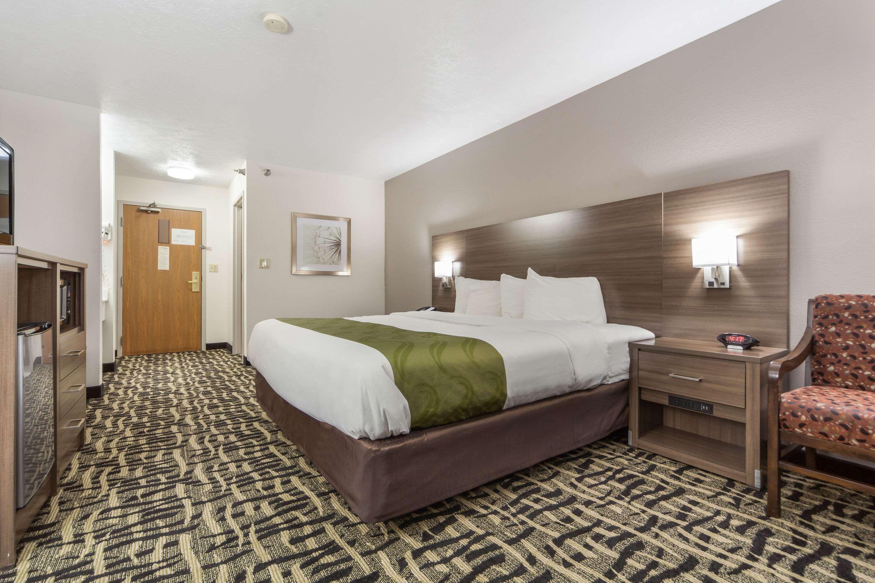 Quality Inn & Suites West Omaha - Ne Linclon Exterior foto